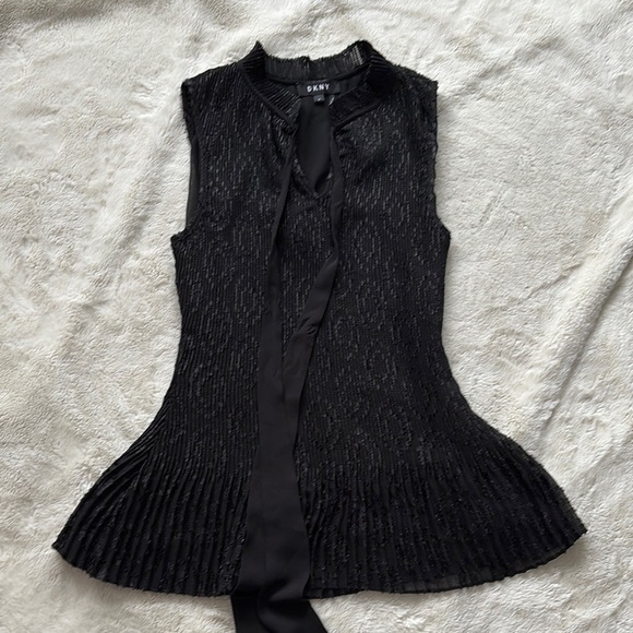 DKNY Black Pleated Tie-Neck Blouse – Size M | Office Glam | Chic Layers | - Picture 1 of 8